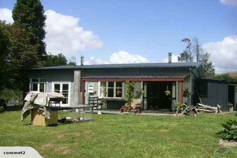 Photo of property in 8 Kokopuiti Road, Tokirima, Taumarunui, 3991