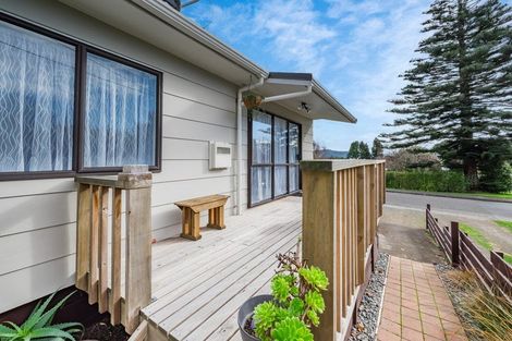 Photo of property in 60a Aorangi Road, Paraparaumu, 5032