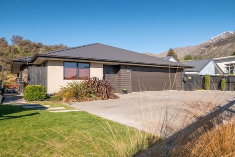 Photo of property in 82 Risinghurst Terrace, Lower Shotover, Queenstown, 9304