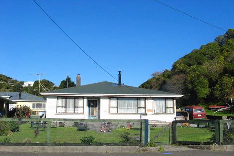 Photo of property in 34-36 Murray Street, Greymouth, 7805
