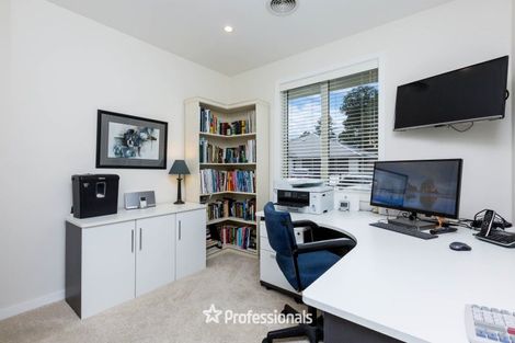 Photo of property in 5 Bateson Way, Heretaunga, Upper Hutt, 5018