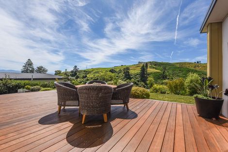 Photo of property in 18 Hill Tops Way, Stoke, Nelson, 7011