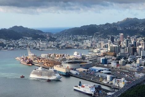 Photo of property in 52 Homebush Road, Khandallah, Wellington, 6035