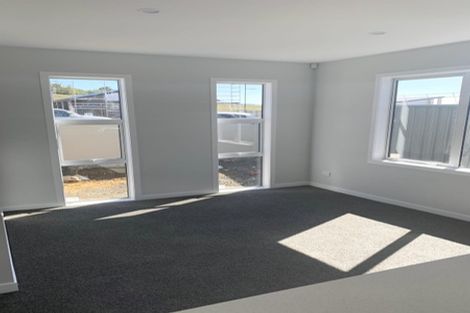 Photo of property in 35 Karearea Avenue, Kenepuru, Porirua, 5022