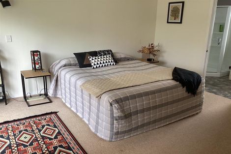 Photo of property in 360 Creightons Road, Clevedon, Papakura, 2582