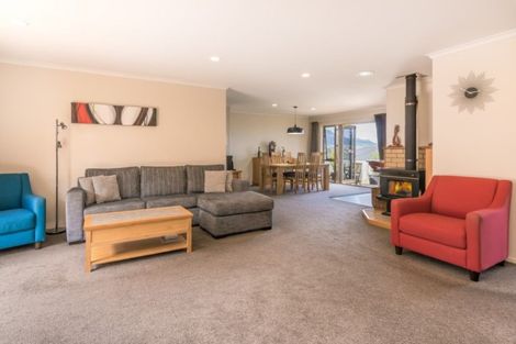 Photo of property in 8 Vaucluse Drive, Nukuhau, Taupo, 3330