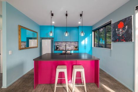 Photo of property in 2/23 Main Road, Redcliffs, Christchurch, 8081