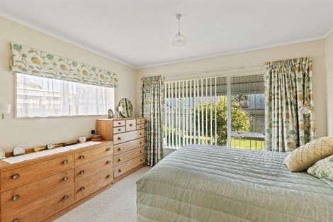 Photo of property in 20 Stoke Street, Westown, New Plymouth, 4310
