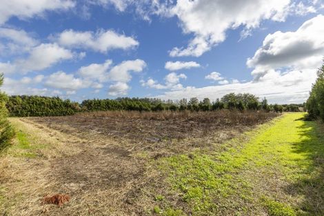 Photo of property in 77 Matarikoriko Road, Brixton, Waitara, 4382
