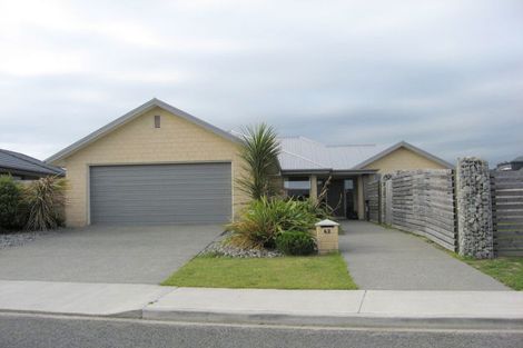 Photo of property in 42 Golding Avenue, Rangiora, 7400