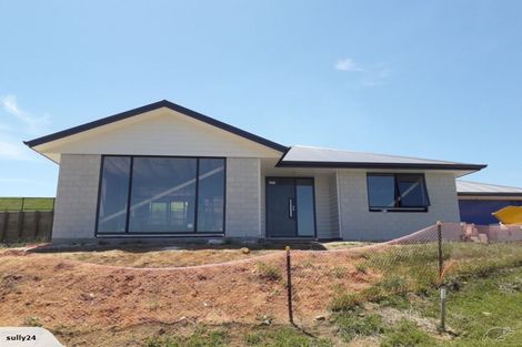 Photo of property in 4 Anglers Way, Omokoroa, 3114