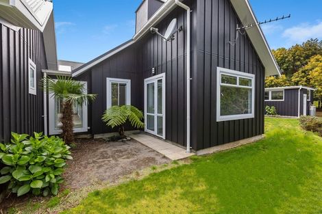 Photo of property in 144 Henwood Road, Paraite, New Plymouth, 4372