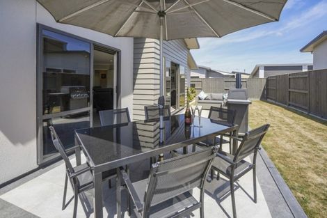 Photo of property in 59 Rosalie Terrace, Kelvin Grove, Palmerston North, 4414