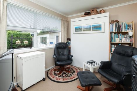 Photo of property in 21 Pulham Crescent, Queenwood, Hamilton, 3210