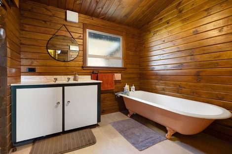 Photo of property in 26 Mcchesney Road, Arthurs Point, Queenstown, 9371