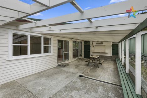 Photo of property in 83 Bird Grove, Stokes Valley, Lower Hutt, 5019
