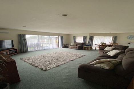 Photo of property in 12 Masefield Street, Stoke, Nelson, 7011