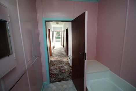 Photo of property in 6 French Street, Marton, 4710