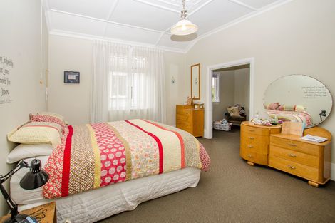Photo of property in 239 Macandrew Road, Forbury, Dunedin, 9012