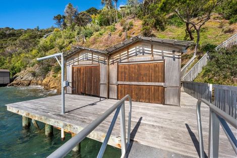 Photo of property in 273 Port Underwood Road, Waikawa, Picton, 7281