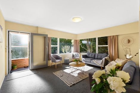 Photo of property in 1/28c Sunnynook Road, Sunnynook, Auckland, 0620