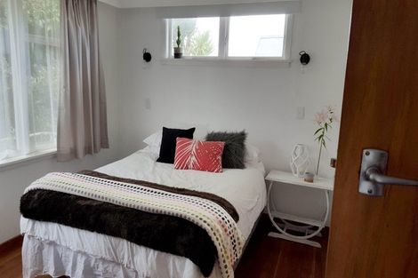 Photo of property in 61 Whiteley Street, Moturoa, New Plymouth, 4310