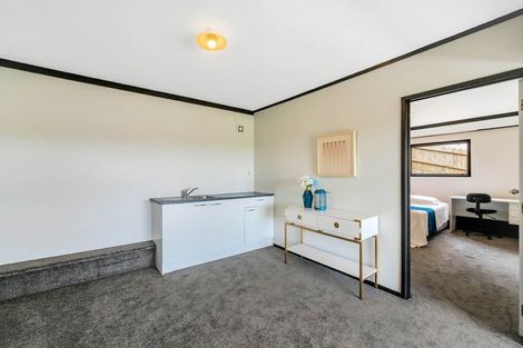 Photo of property in 155 Chelsea View Drive, Chatswood, Auckland, 0626