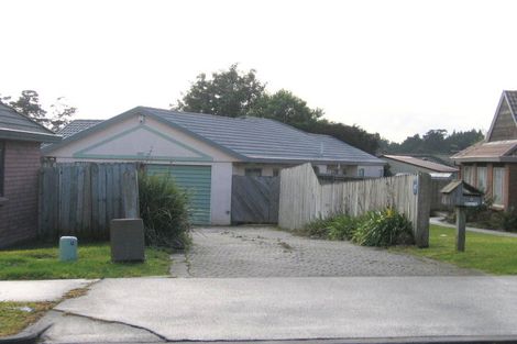 Photo of property in 6 Waylen Place, Burswood, Auckland, 2013