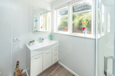 Photo of property in 9 Lee Street, Castlecliff, Whanganui, 4501