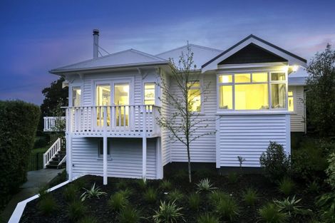 Photo of property in 2 Whareora Terrace, Cashmere, Christchurch, 8022