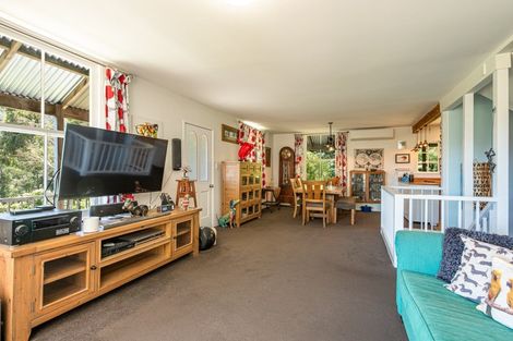 Photo of property in 10 Prebble Grove, Naenae, Lower Hutt, 5011