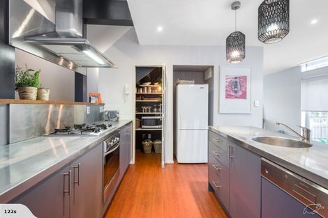 Photo of property in 8/1 Wiggins Street, Sumner, Christchurch, 8081