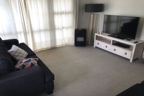 Photo of property in 1/13 Walter Strevens Drive, Conifer Grove, Takanini, 2112