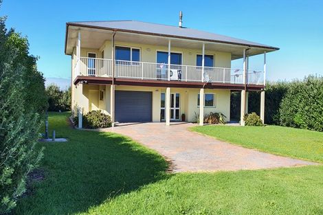 Photo of property in 204a Tai Road, Opunake, 4681