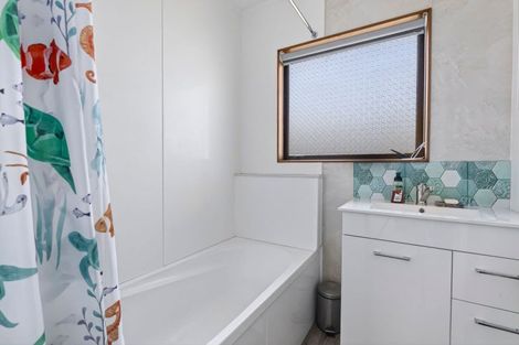 Photo of property in 2/22 Parkers Road, Tahunanui, Nelson, 7011