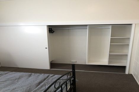 Photo of property in 45 Ravenwood Drive, Forrest Hill, Auckland, 0620