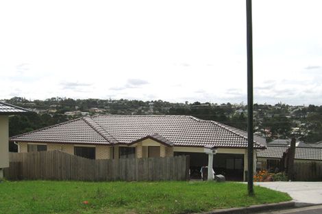 Photo of property in 13 Carling Avenue, Massey, Auckland, 0614