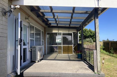 Photo of property in 2 Atkinson Street, Waitara, 4320