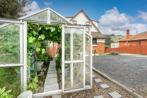 Photo of property in 15 Bryant Street, Kenmure, Dunedin, 9011