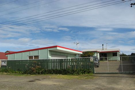 Photo of property in 26 Drake Street, Waikawa Beach, Levin, 5573