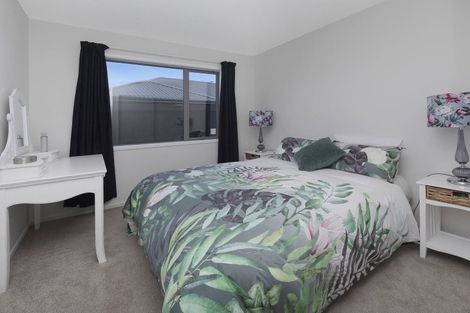 Photo of property in 117 Prestons Park Drive, Marshland, Christchurch, 8083