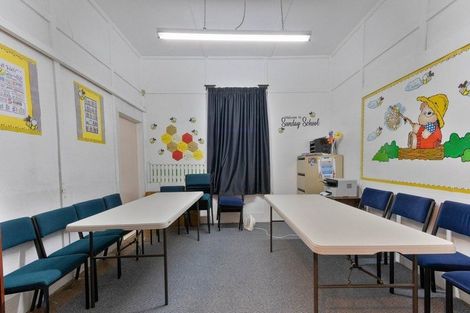 Photo of property in 1 Bignell Street, Gonville, Whanganui, 4501