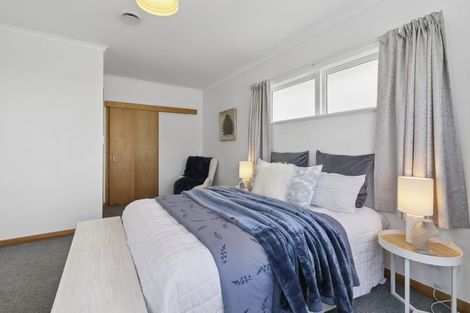 Photo of property in 1 Melrose Road, Island Bay, Wellington, 6023