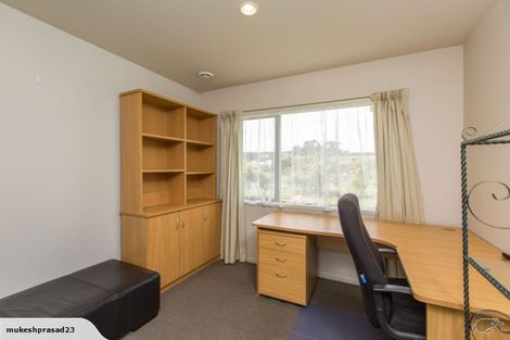 Photo of property in 1/18 Alicante Avenue, Hillpark, Auckland, 2102