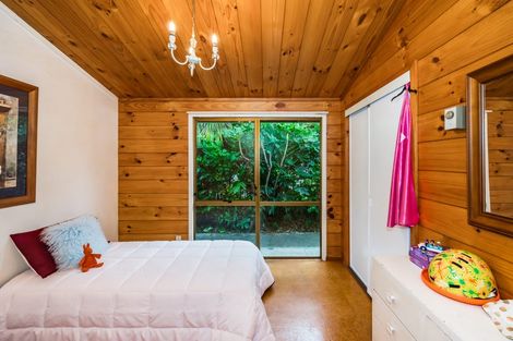 Photo of property in 9 Kohekohe Road, Waikanae, 5036