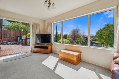 Photo of property in 53 Sargood Drive, Wanaka, 9305