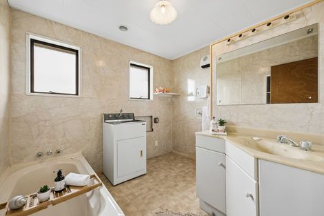 Photo of property in 32 Bangor Terrace, Kew, Dunedin, 9012
