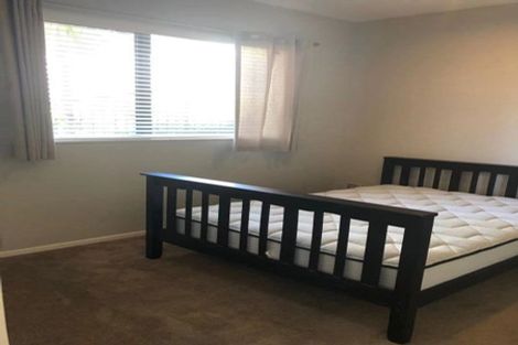 Photo of property in 16 Mural Place, Greenhithe, Auckland, 0632