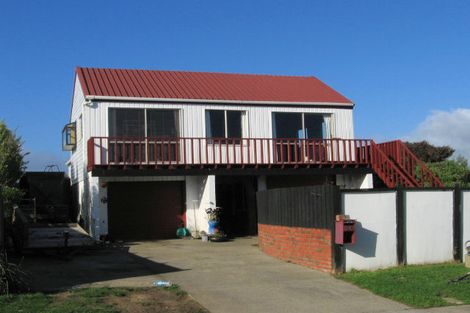 Photo of property in 26 The Track, Plimmerton, Porirua, 5026