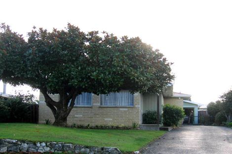 Photo of property in 31 Walton Road, Paraparaumu Beach, Paraparaumu, 5032